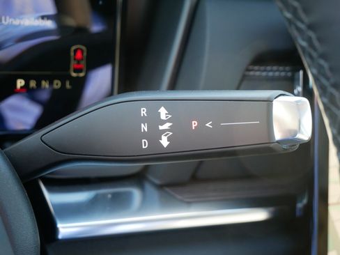 New 2026 GMC Terrain Denali w/ LPO, Black Badging Package image 9