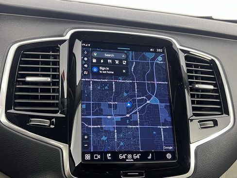 Used 2025 Volvo XC90 T8 Plus w/ Protection Package Premier image 16