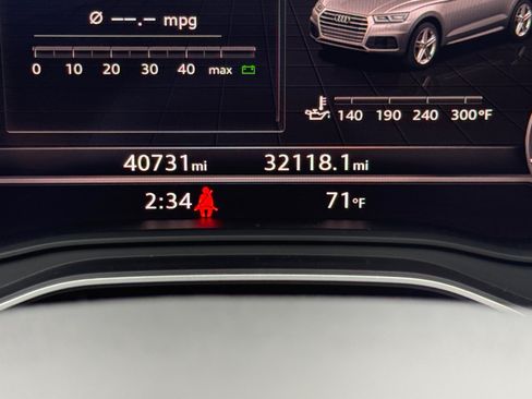 Used 2019 Audi Q5 2.0T Premium Plus AWD/4WD image 11