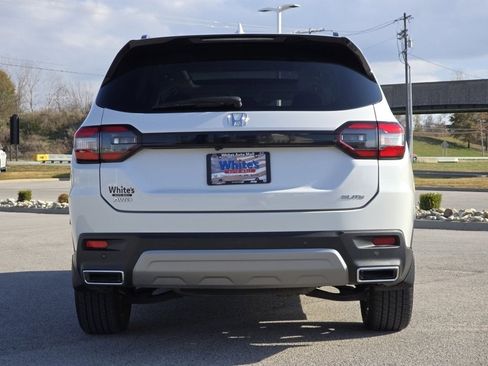 Used 2024 Honda Pilot Elite image 24