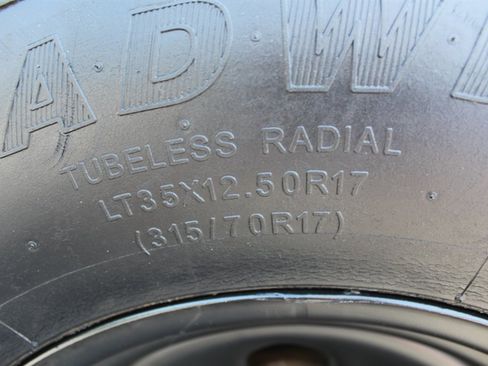 Used 2015 Jeep Wrangler Unlimited Sahara w/ Dual Top Group image 17