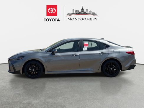 New 2026 Toyota Camry SE FWD image 6