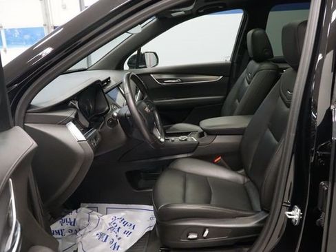 Certified 2024 Cadillac XT6 Luxury AWD/4WD image 15