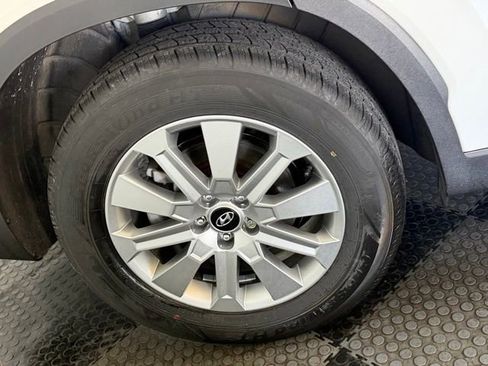 Used 2023 Hyundai Palisade SEL AWD/4WD image 16