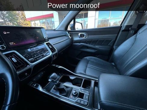 Used 2022 Kia Sorento SX image 3