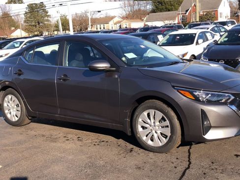 New 2025 Nissan Sentra S image 2