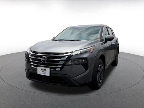 Used 2025 Nissan Rogue SV FWD image 7