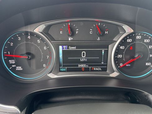 Used 2018 Chevrolet Malibu LT w/ Leather Package FWD image 18