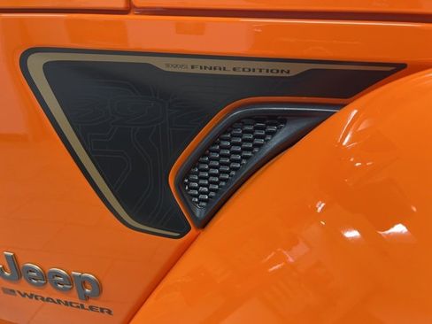 New 2025 Jeep Wrangler Unlimited Rubicon 392 image 6