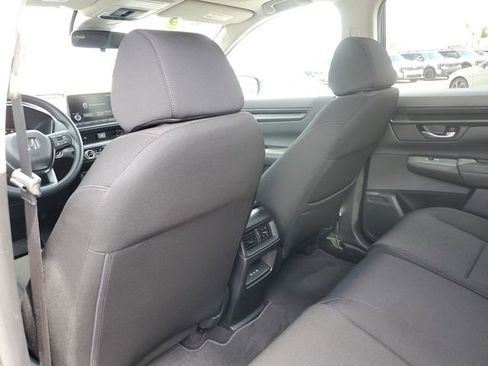 Used 2025 Honda CR-V EX image 11