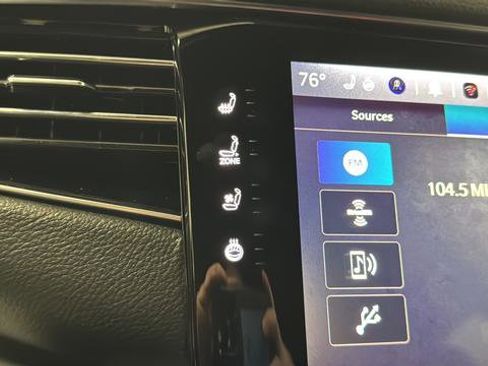 New 2026 Jeep Grand Wagoneer 4WD image 33