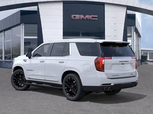 New 2026 GMC Yukon Denali w/ Denali Reserve Package AWD/4WD image 3