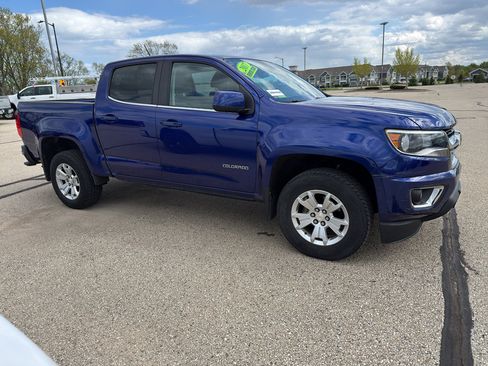 Used 2017 Chevrolet Colorado LT w/ LT Convenience Package RWD image 7