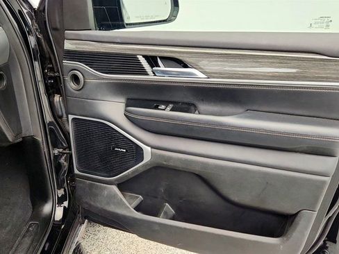 Used 2022 Jeep Wagoneer Series II w/ Premium Group I image 27