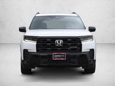 New 2026 Honda Pilot Black Edition image 2