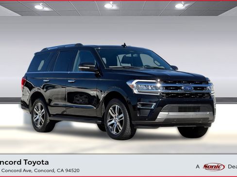 Used 2024 Ford Expedition Limited image 1