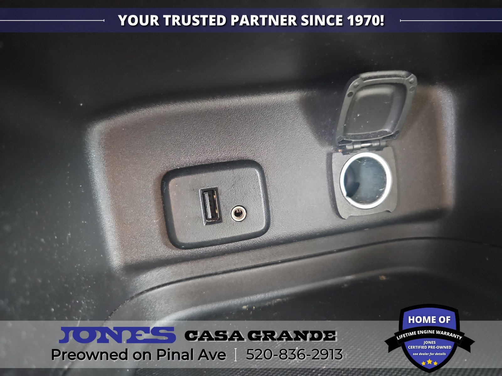 Used 2018 Chevrolet Equinox LS FWD image 19