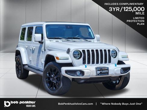 Used 2021 Jeep Wrangler Unlimited Sahara AWD/4WD image 1