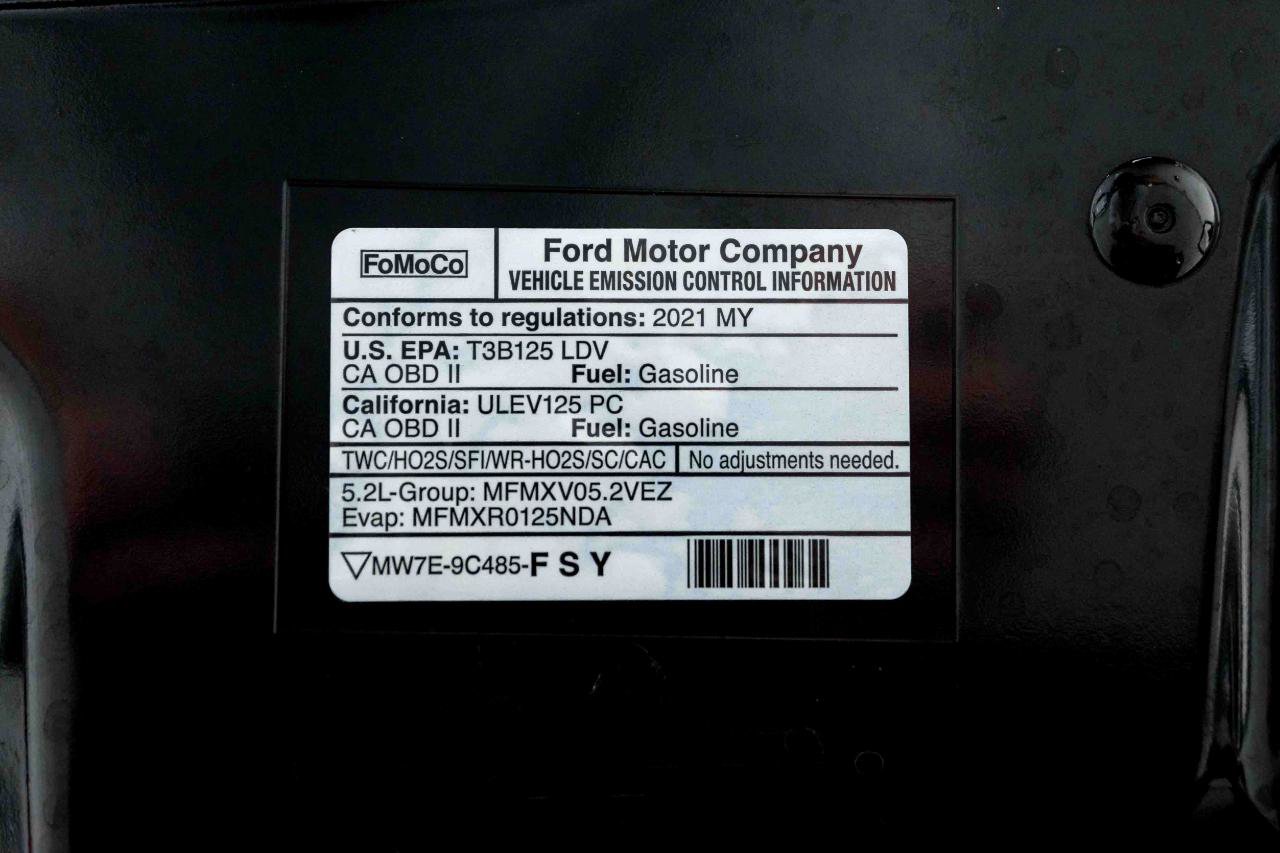 Used 2021 Ford Mustang Shelby GT500 w/ Carbon Fiber Track Pack RWD image 93