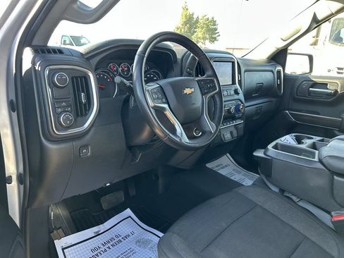 Certified 2022 Chevrolet Silverado 1500 LT RWD image 7