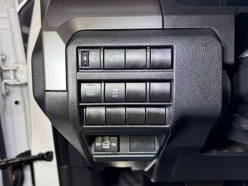 Used 2024 Toyota Tacoma SR5 image 26