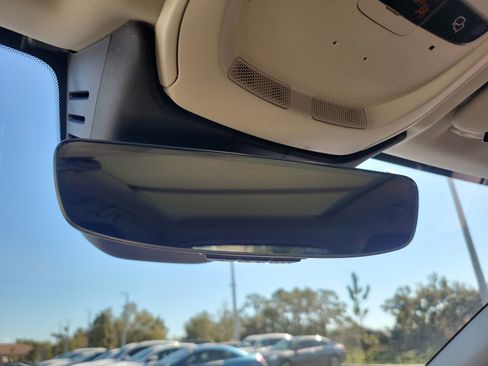 Used 2025 Volvo XC60 B5 Plus image 26