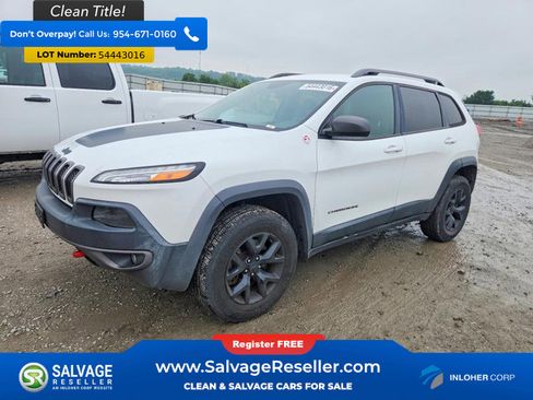Used 2015 Jeep Cherokee Trailhawk w/ Leather Interior Group AWD/4WD image 1
