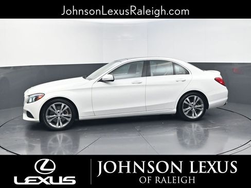 Used 2015 Mercedes-Benz C 300 Sedan image 2