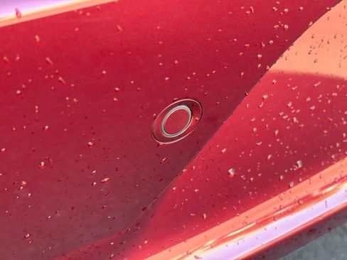 Used 2019 Dodge Charger SXT image 15