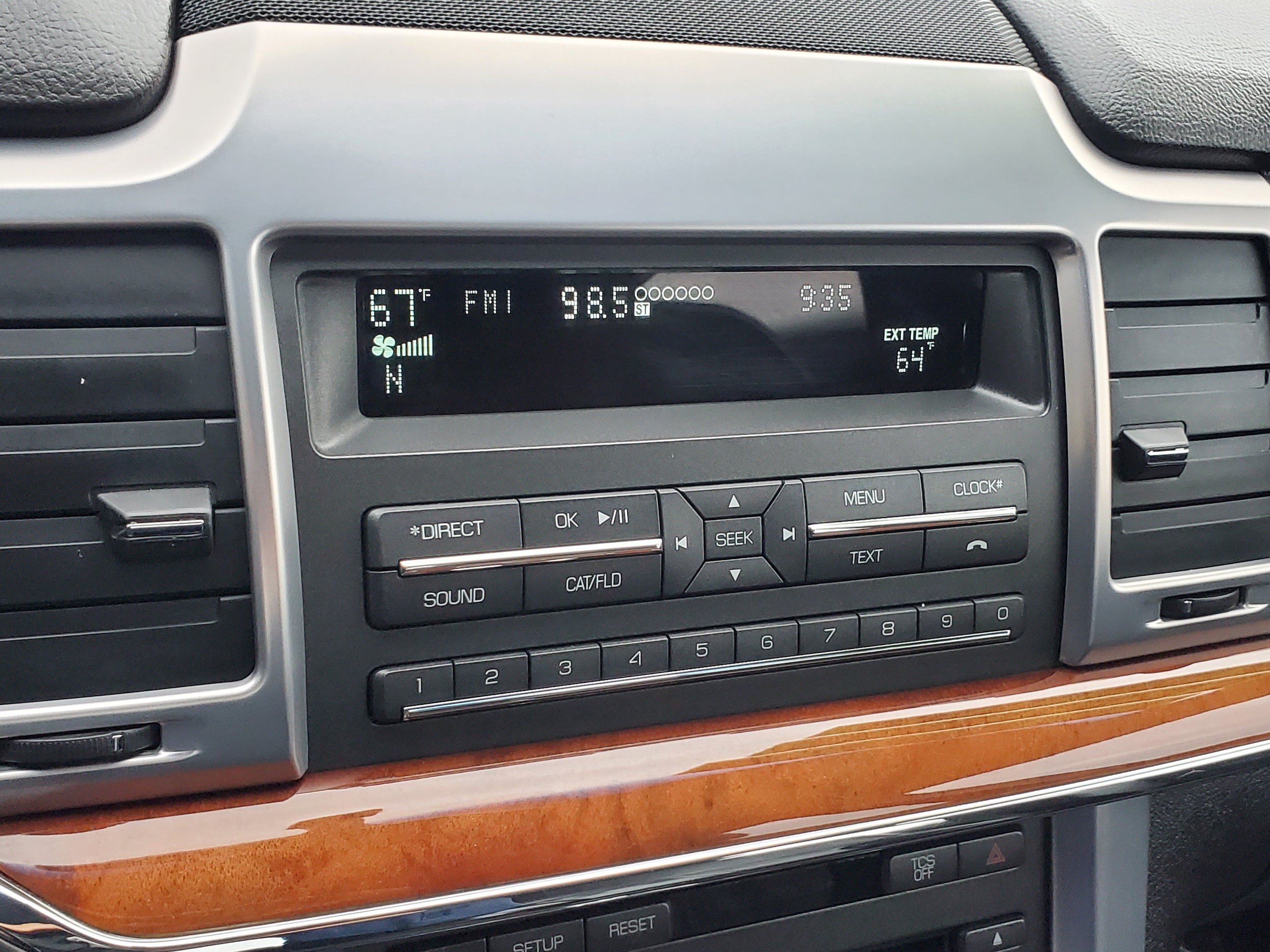 Used 2011 Lincoln MKZ FWD image 21