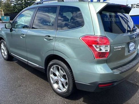 Used 2015 Subaru Forester 2.5i Touring AWD/4WD image 11
