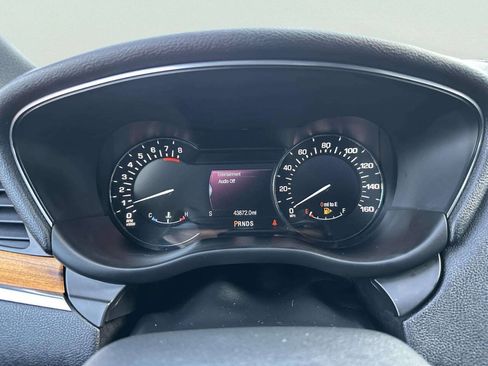 Used 2016 Lincoln MKC Reserve w/ Lincoln MKC Climate Package AWD/4WD image 17