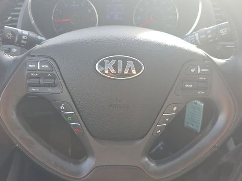 Used 2015 Kia Forte EX image 12