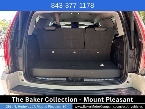 Used 2020 Cadillac Escalade Premium Luxury AWD/4WD image 29