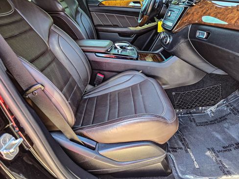 Used 2017 Mercedes-Benz GLE 63 AMG S image 42