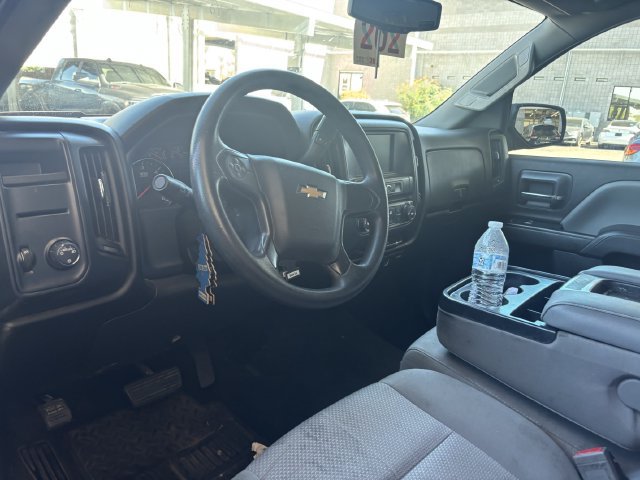 Used 2018 Chevrolet Silverado 1500 Custom w/ Custom Value Package RWD image 15
