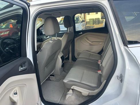 Used 2014 Ford Escape SE w/ Equipment Group 201A AWD/4WD image 12