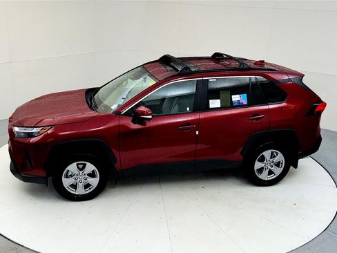 New 2025 Toyota RAV4 XLE image 11