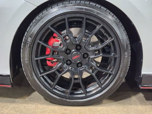 Used 2023 Toyota Camry XSE image 29