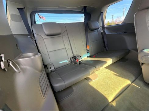 Used 2018 Chevrolet Tahoe LT image 26