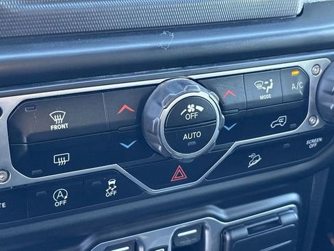 Used 2020 Jeep Wrangler Unlimited Sport S image 31