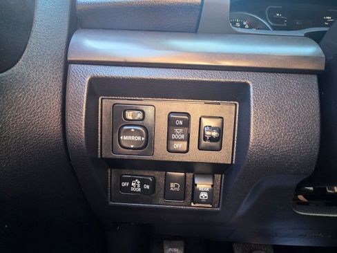 Used 2019 Toyota Tundra SR5 w/ SR5 Upgrade Package RWD image 17