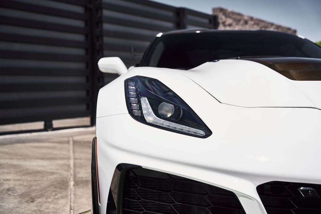Used 2019 Chevrolet Corvette ZR1 RWD image 11