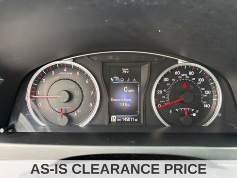 Used 2015 Toyota Camry XSE w/ Moonroof Package FWD image 26