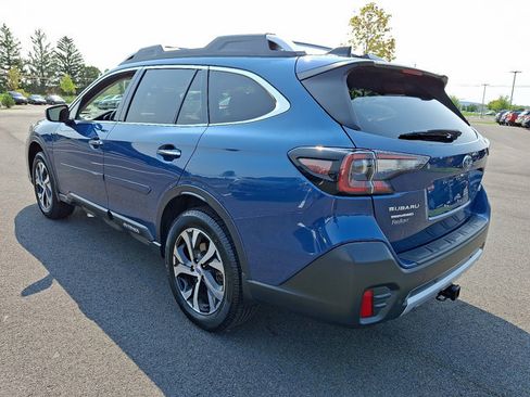 Used 2022 Subaru Outback Touring AWD/4WD image 5