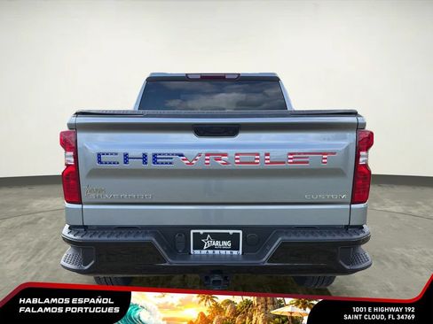 Used 2025 Chevrolet Silverado 1500 Custom Trail Boss AWD/4WD image 5