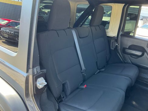 Used 2021 Jeep Wrangler Unlimited Sport AWD/4WD image 20