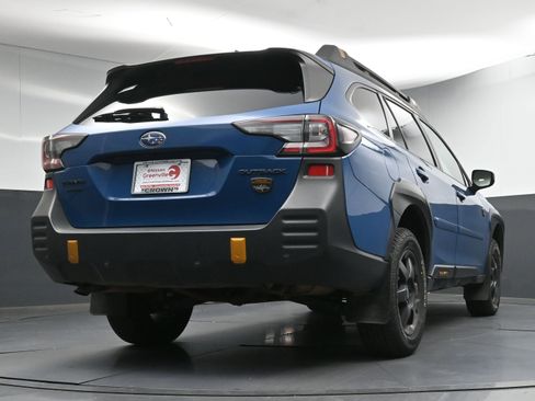 Used 2024 Subaru Outback Wilderness image 29