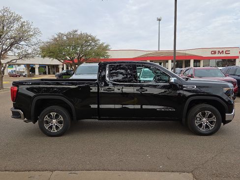 New 2026 GMC Sierra 1500 SLE w/ Preferred Package AWD/4WD image 4