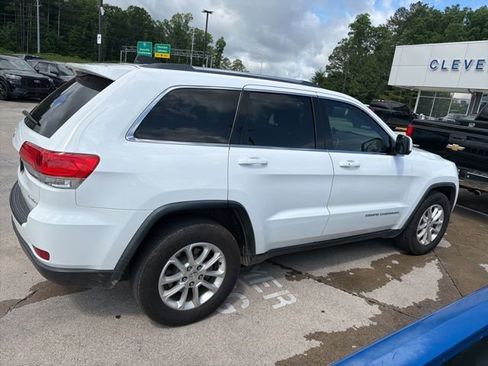 Used 2016 Jeep Grand Cherokee Laredo w/ Quick Order Package 23E RWD image 6
